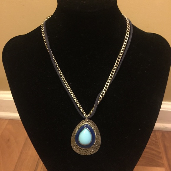 Elegant Ruby Rd  Suede leather silver necklace - Picture 6 of 7