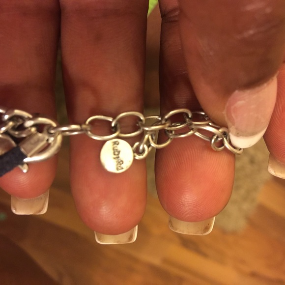 Elegant Ruby Rd  Suede leather silver necklace - Picture 7 of 7