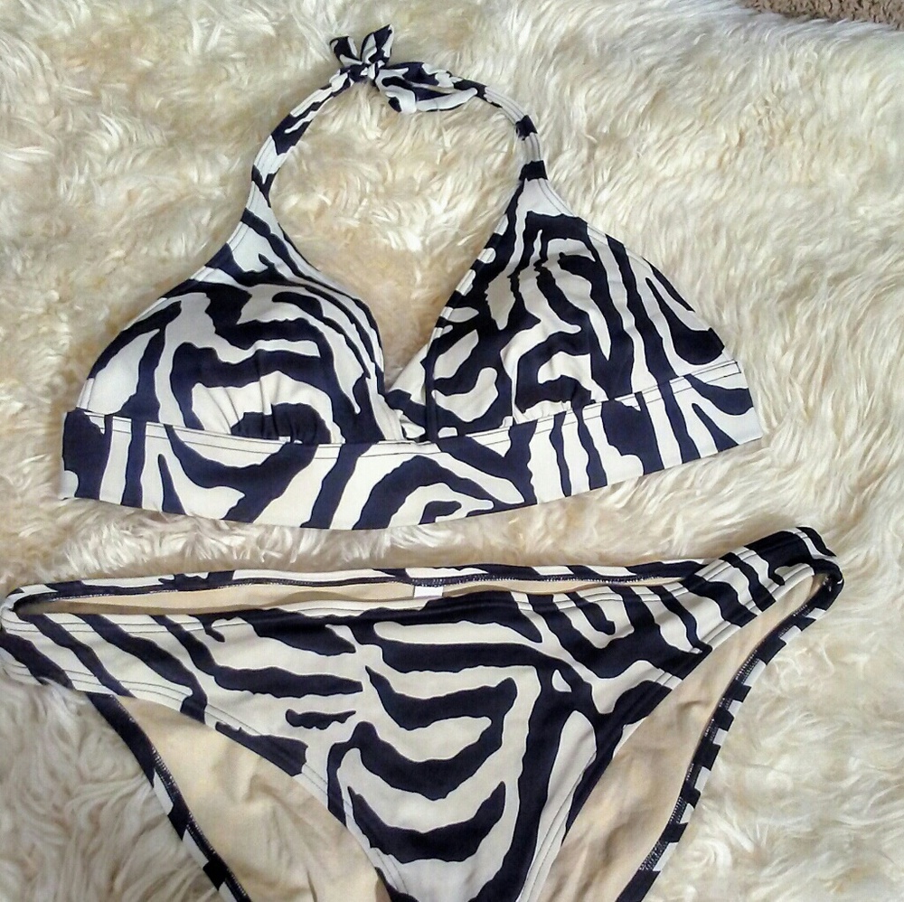 Victoria's Secret sold - Picture 3 of 8