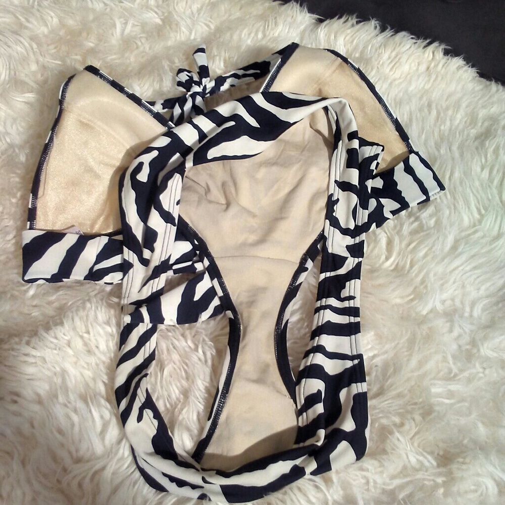 Victoria's Secret sold - Picture 6 of 8