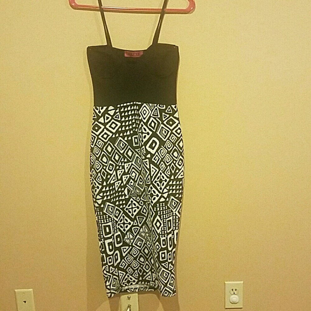 New Boohoo midi dress