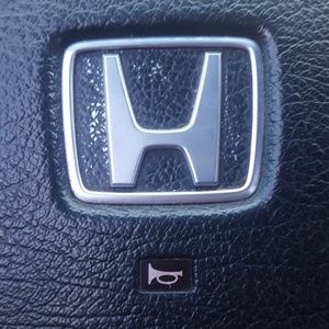 Meet your Posher, Noe