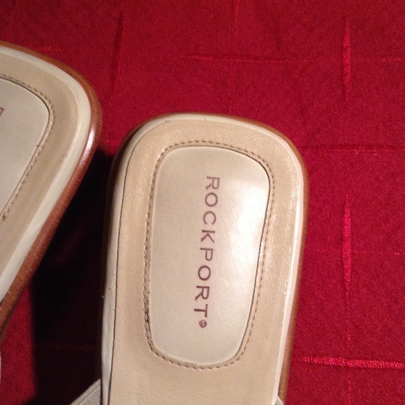 Shoe - Picture 2 of 3