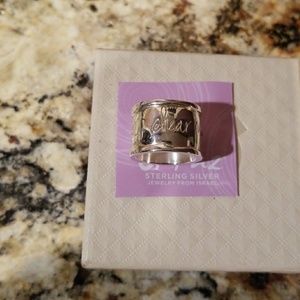 Shawn-Hear my soul speak ring