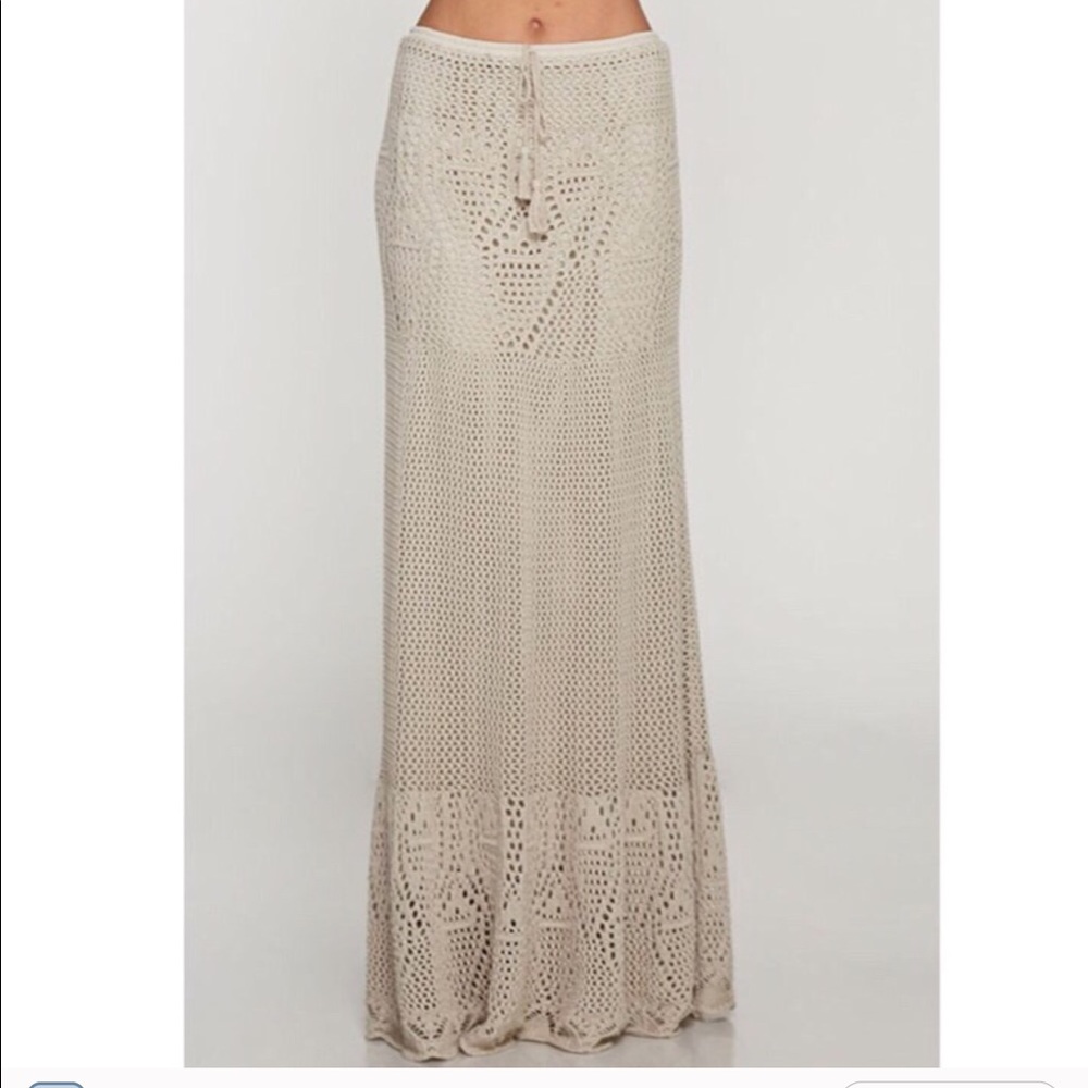 LOVE STITCH TEA DYE CROCHET BOHO SKIRT - Picture 6 of 7