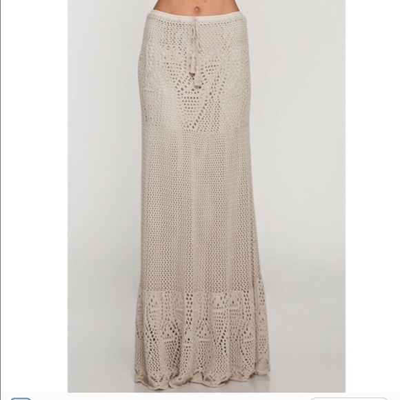 LOVE STITCH TEA DYE CROCHET BOHO SKIRT - Picture 6 of 7