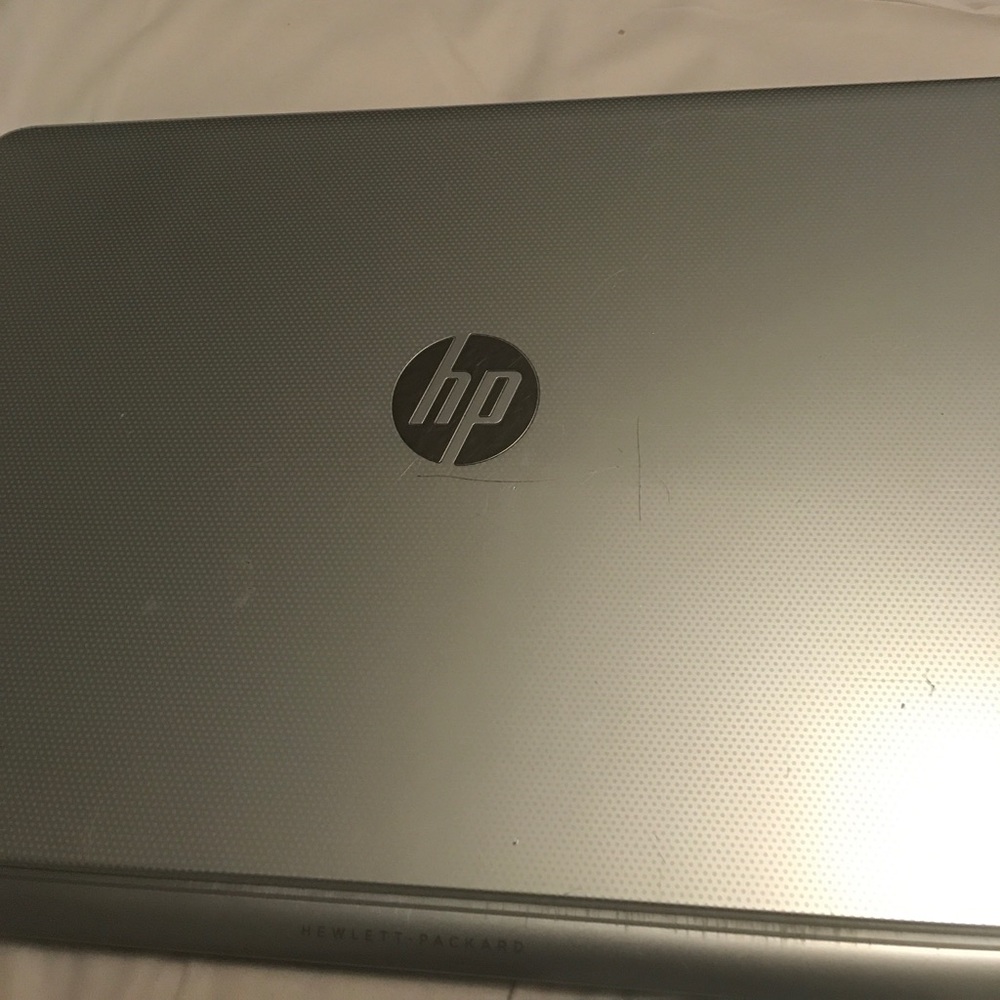 Hp Pavilion Touchsmart Notebook Laptop w/ Charger - Picture 1 of 2