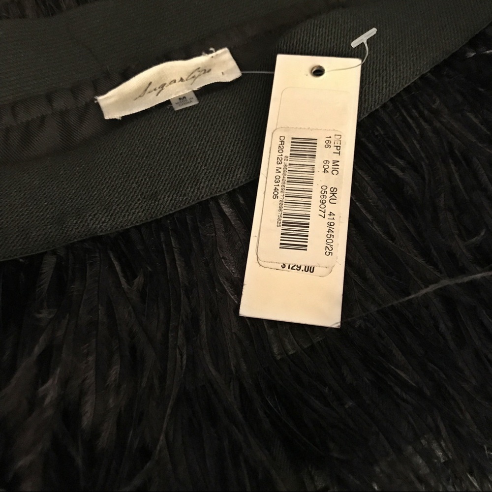 ❤️SOLD❤️NWT SUGARLIPS Ostrich feather skirt - Picture 8 of 8
