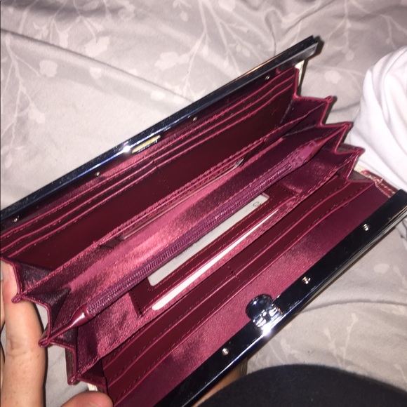 Wallet - Picture 3 of 3