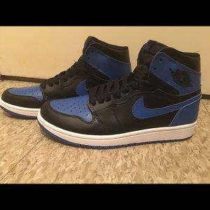 SOLD Air Jordan 1's retro Royal Blue