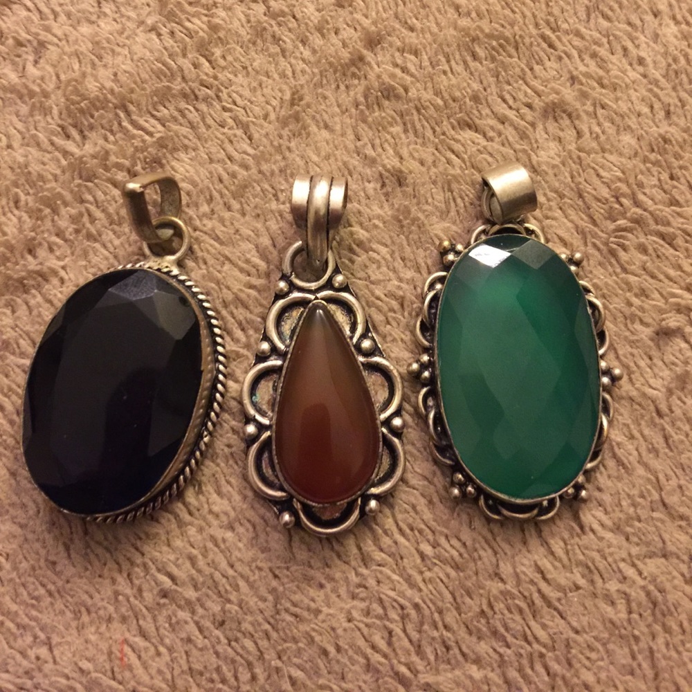 Pendants in real silver bezel