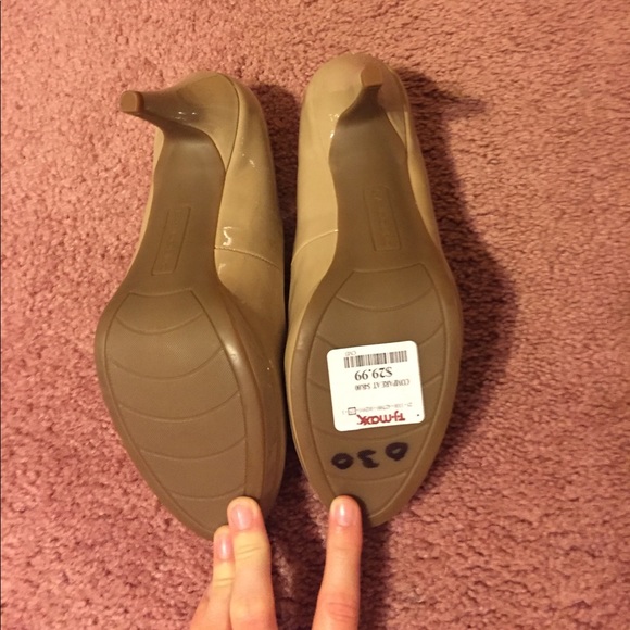 Bandolino heels - Picture 3 of 4