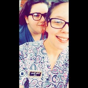 Meet your Posher, Brooke