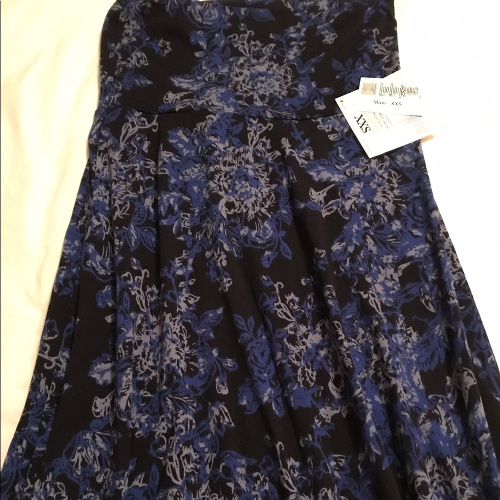 BNWT LULAROE XXS MAXI!! Gorgeous unicorn print!!