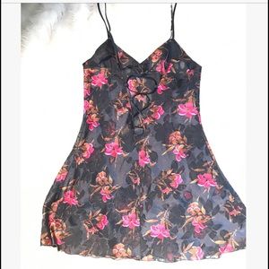 Vintage Victoria's Secret Burnout Back Bow Nightie