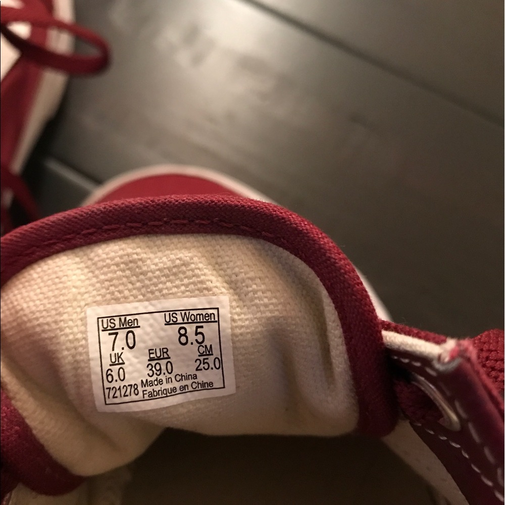 vans - Picture 2 of 2