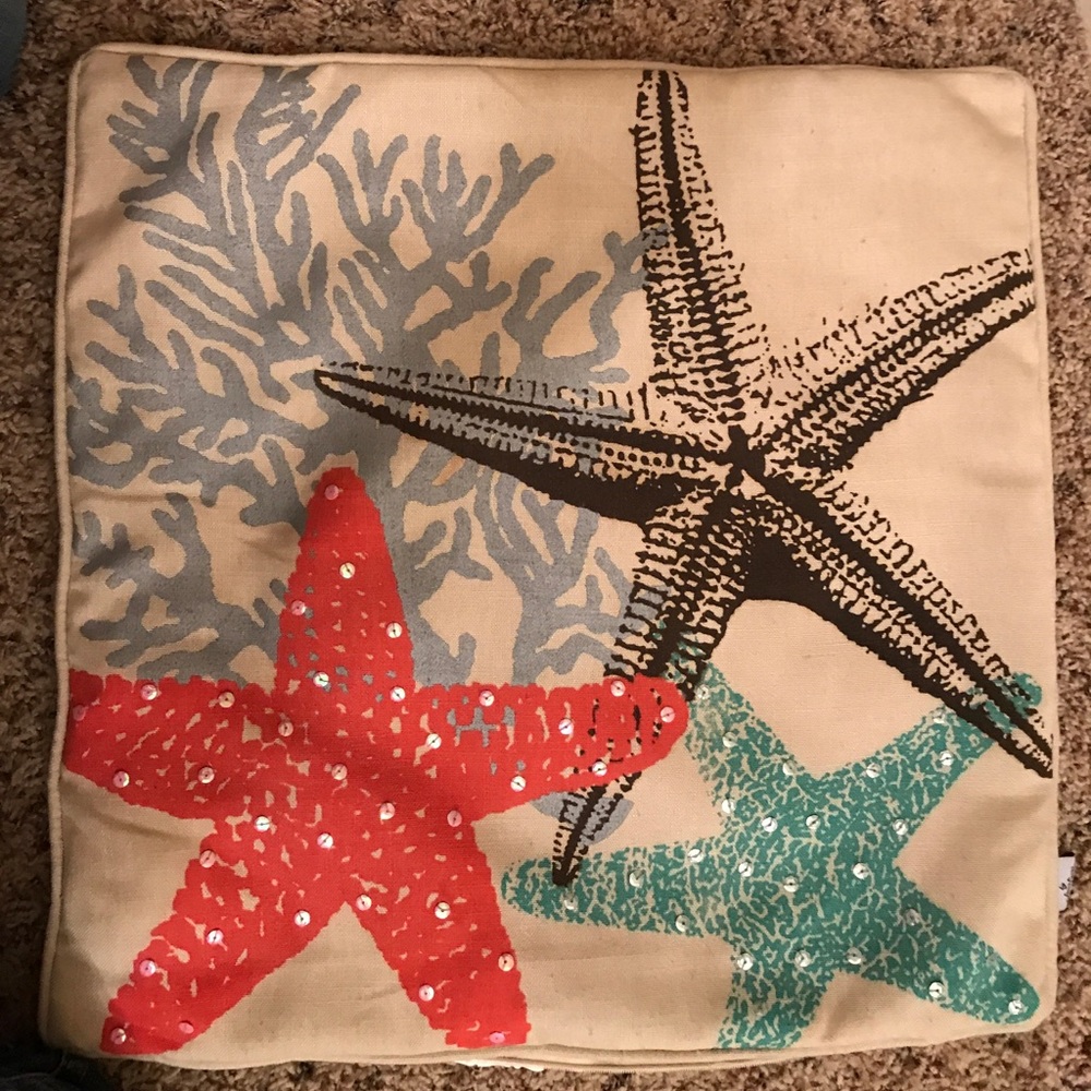 Star fish and coral pillow case
