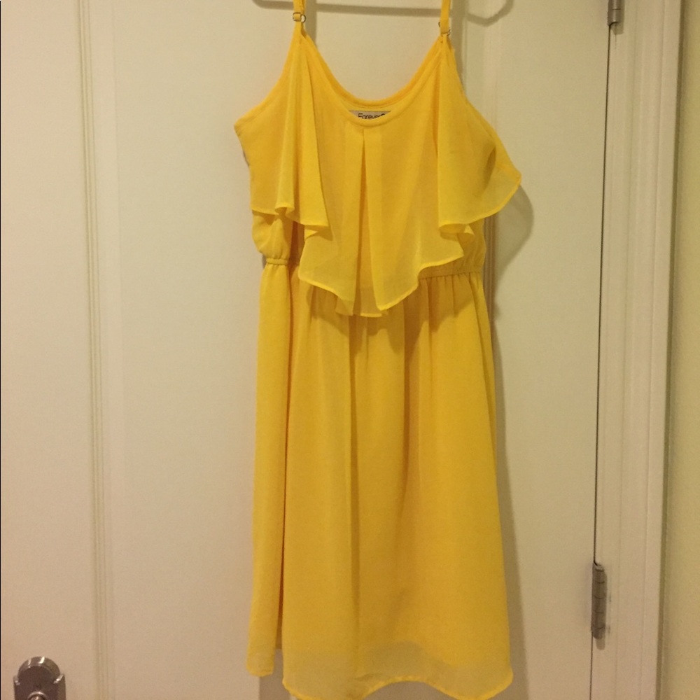 Super fun yellow dress