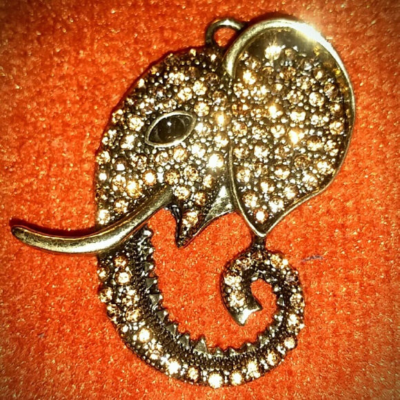 Pendants - Picture 3 of 6