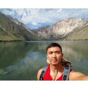 Meet your Posher, Lawrence