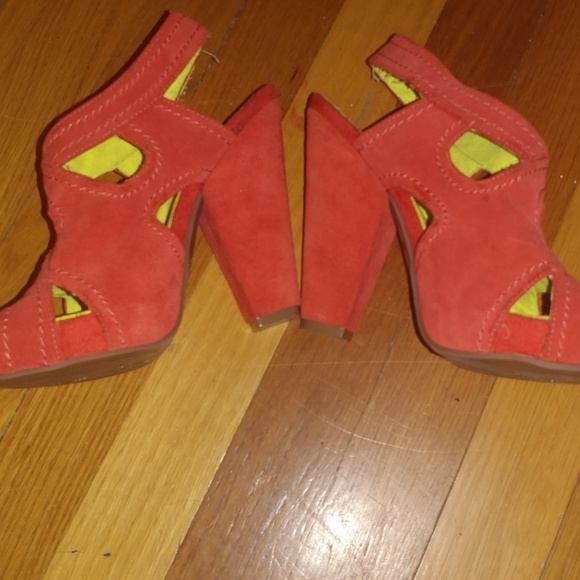 Kensie girl heels - Picture 2 of 3