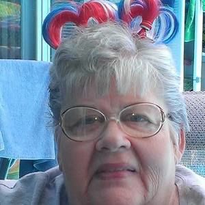 Meet your Posher, Teresa
