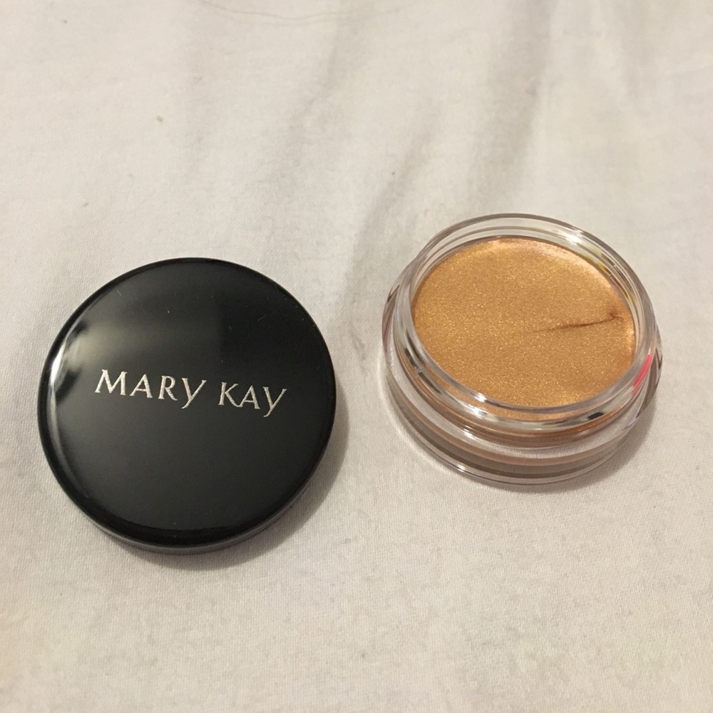 Mary Kay gold cream eye shadow