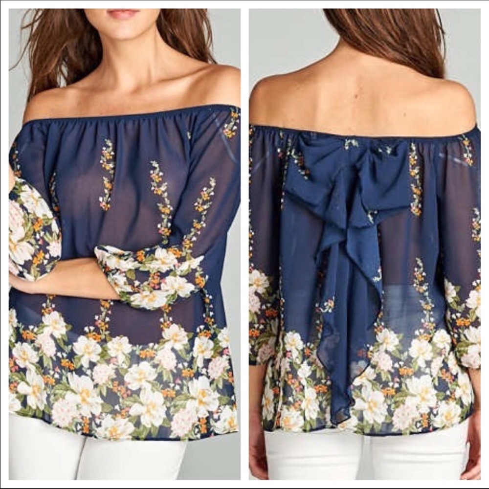 Stunning bow back top navy with florals NWT