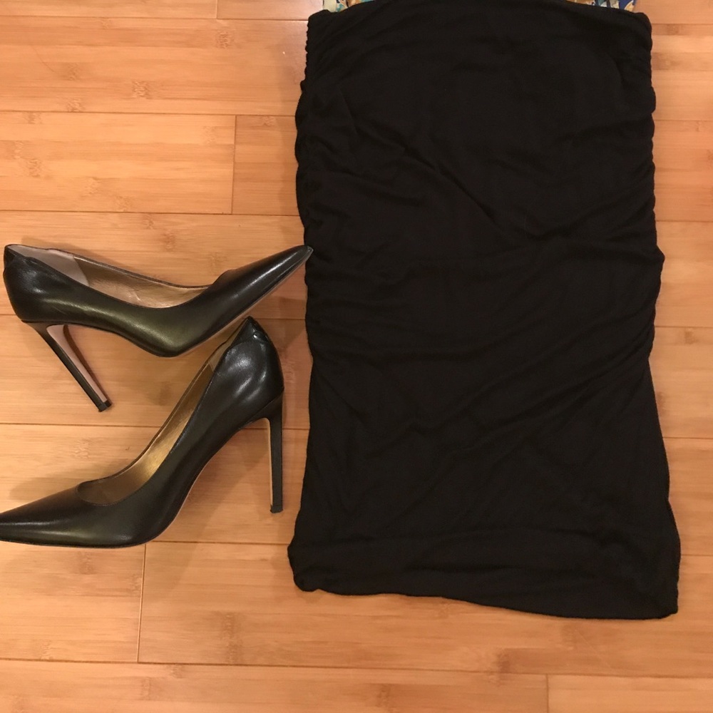 Black slinky bodycon skirt sz s/m