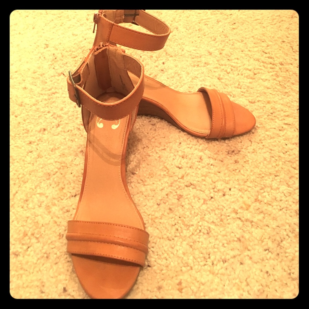 Tan Ankle-strap Wedges Sz.8