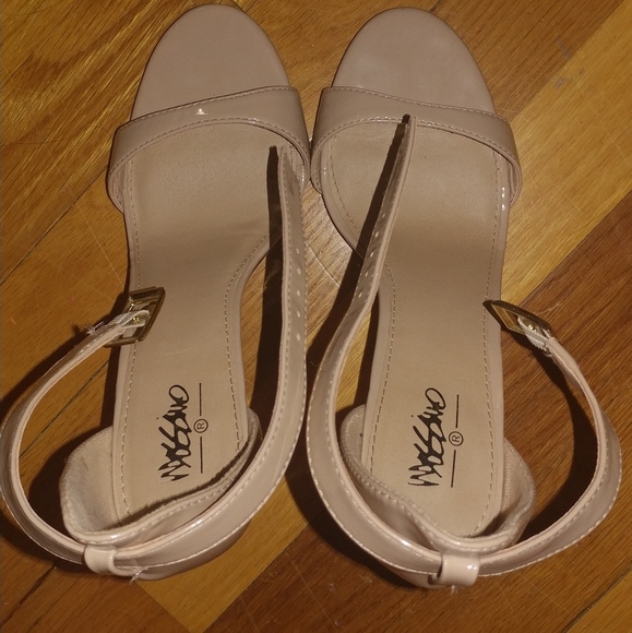 Mossio heels - Picture 2 of 3