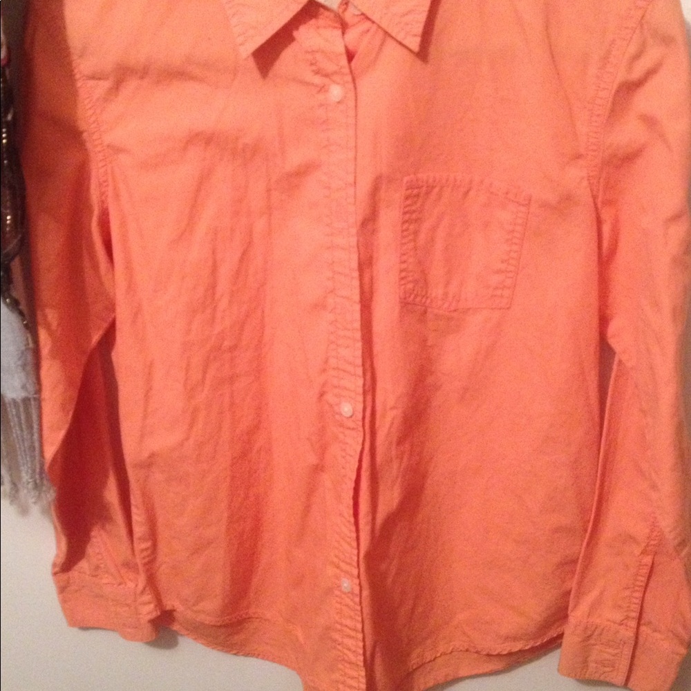 Women's shirt