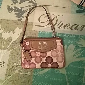 Brand new coach wallet clutch never been used