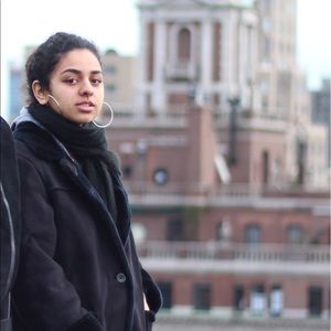 Meet your Posher, Abby