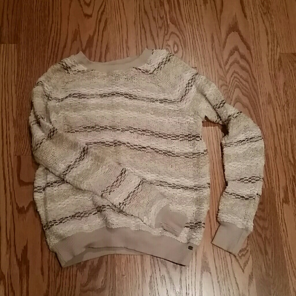 American Eagle sweater