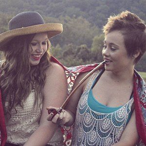 Meet your Posher, Chrystene