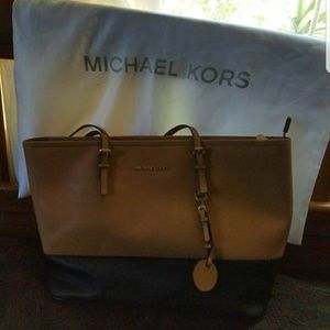 Michael Kors Tote