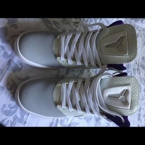 Nike Kobe NSW Lifestyle Wolf grey/ White