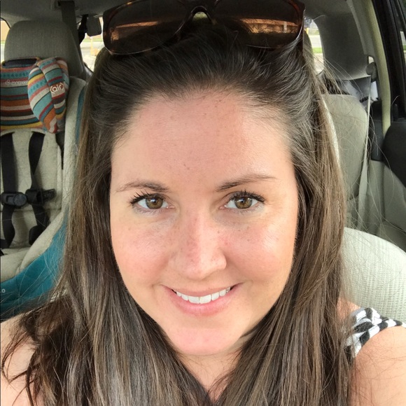 Meet your Posher, Tiffany - Picture 1 of 1