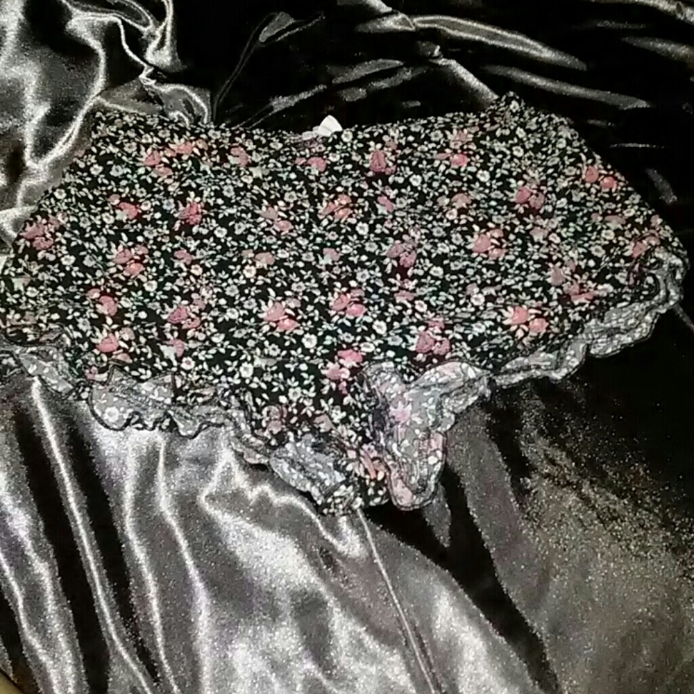 Bethany Mota floral shorts