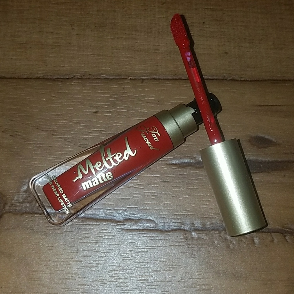Too Faced Melted Matte travel sized Lady Balls