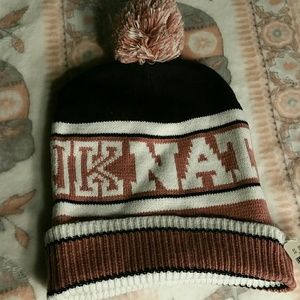 VS PINK BEENIE reserved!