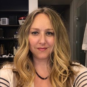 Meet your Posher, Monica