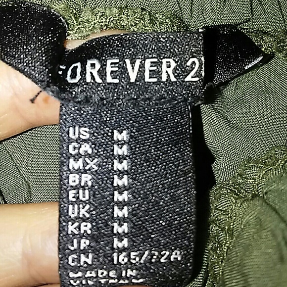 Dark green shorts - Picture 2 of 2