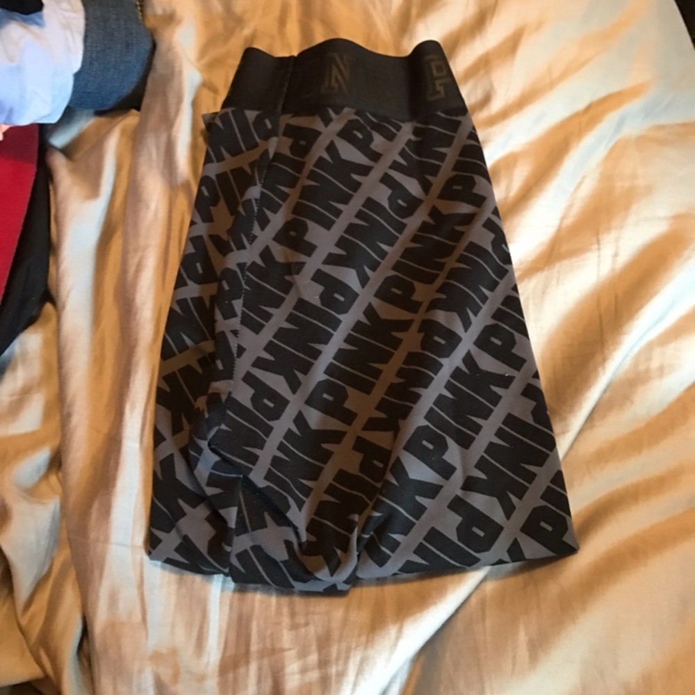 VS Crop Pants