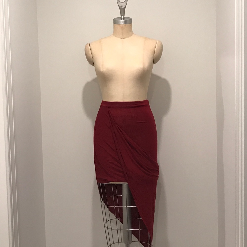High/low ruched skirt  color red size large