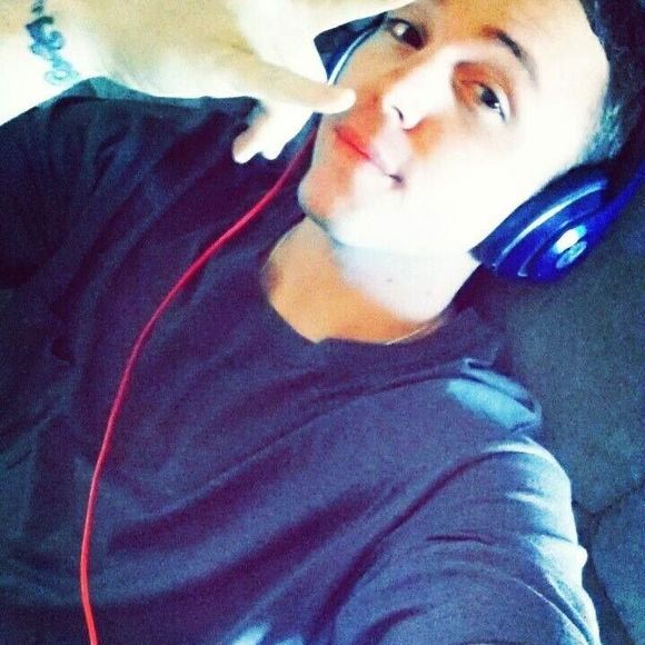 Meet your Posher, Jeffrey - Picture 1 of 1