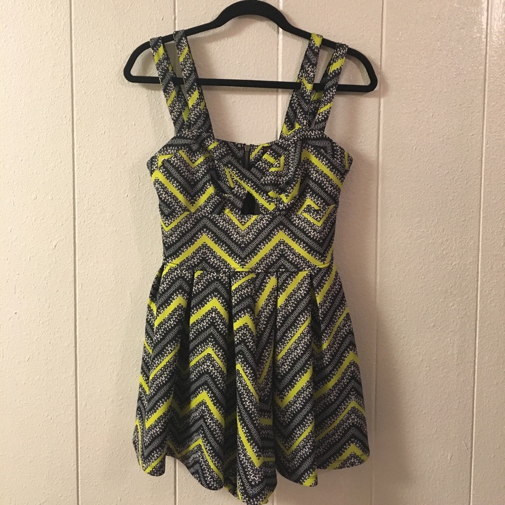 Romper with a pop of yellow