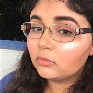 Meet your Posher, Paige