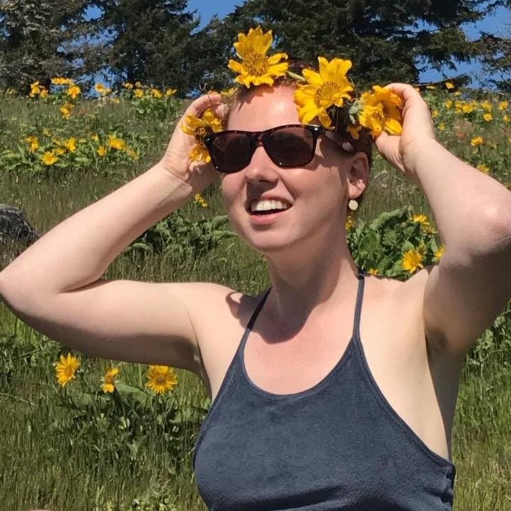 Meet your Posher, Laura